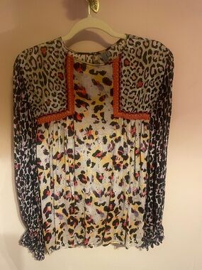 Leopard Print Long-Sleeve Blouse